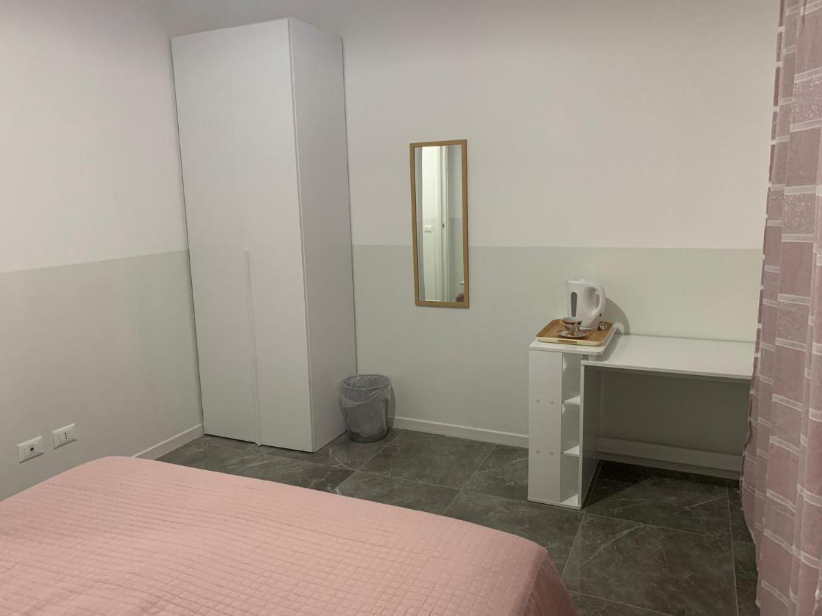 Welcome Milano Guest House Екстер'єр фото