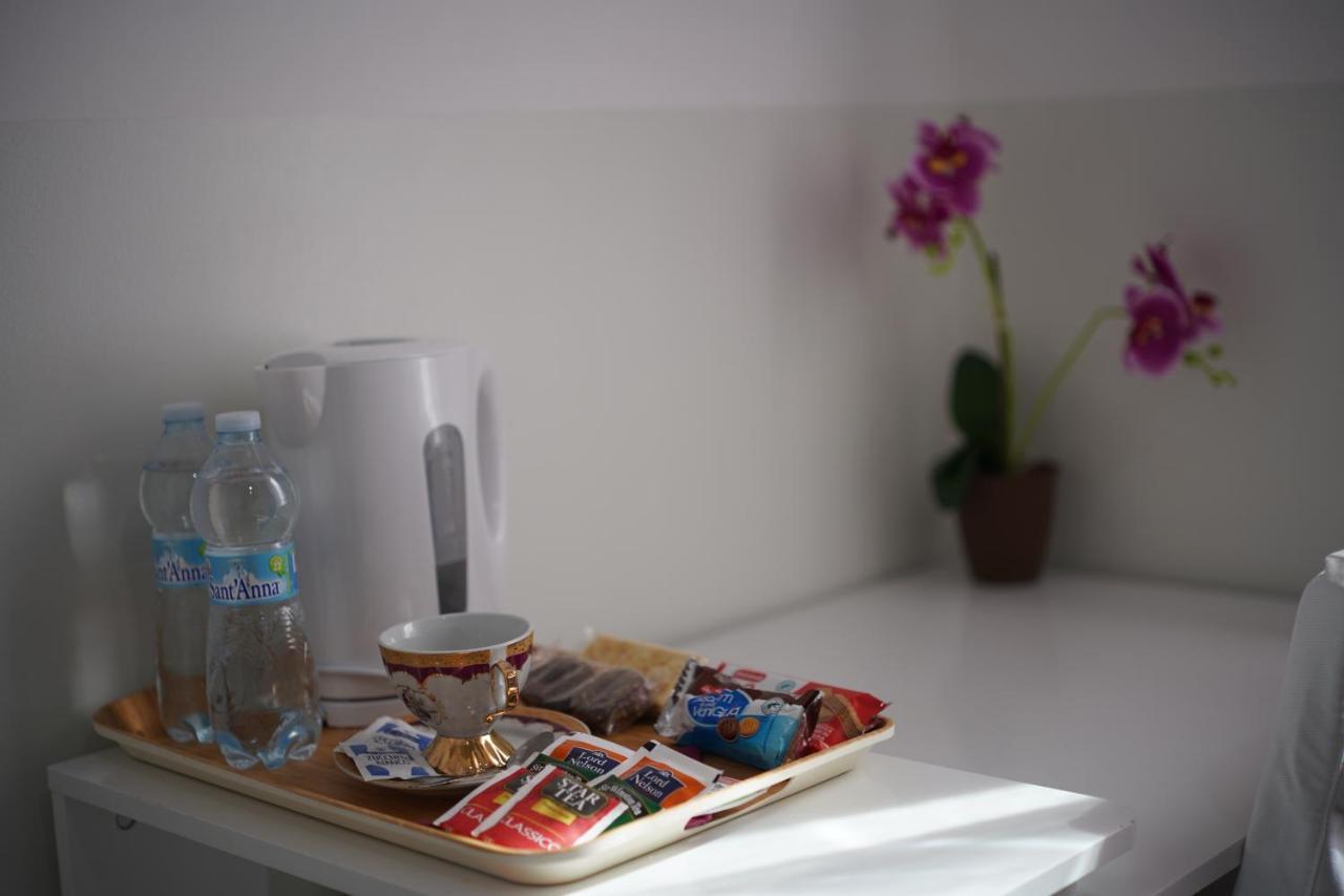Welcome Milano Guest House Екстер'єр фото