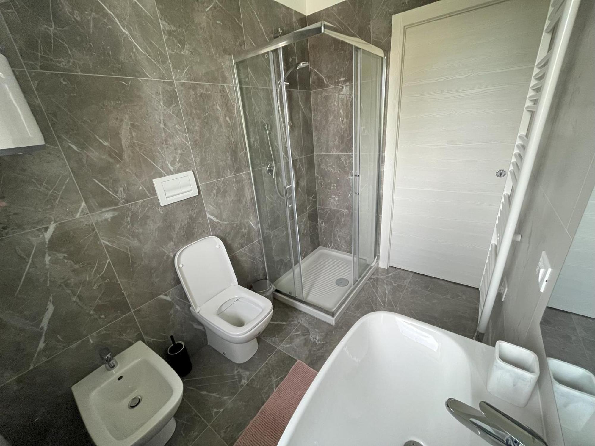 Welcome Milano Guest House Екстер'єр фото