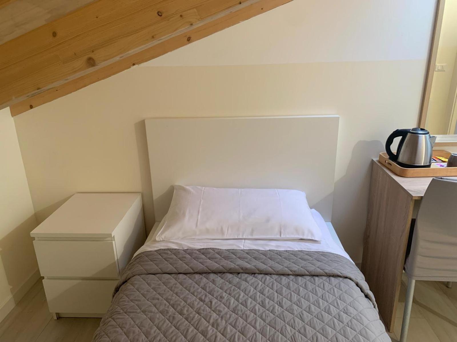 Welcome Milano Guest House Екстер'єр фото